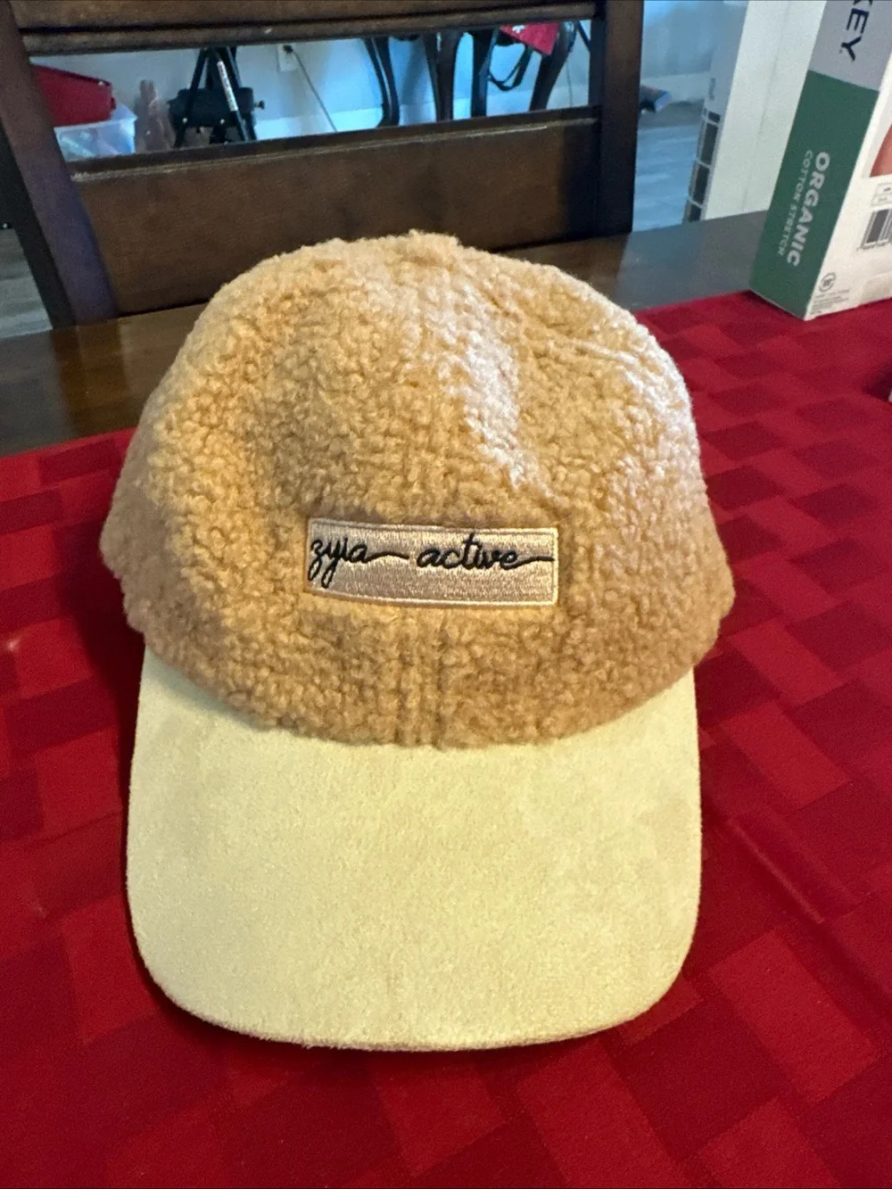 Beige Sherpa Cap women’s
